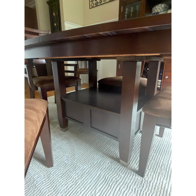 Never used from a smoke free, animal free home. We had this set in the formal dining room. We never used the set, It is...