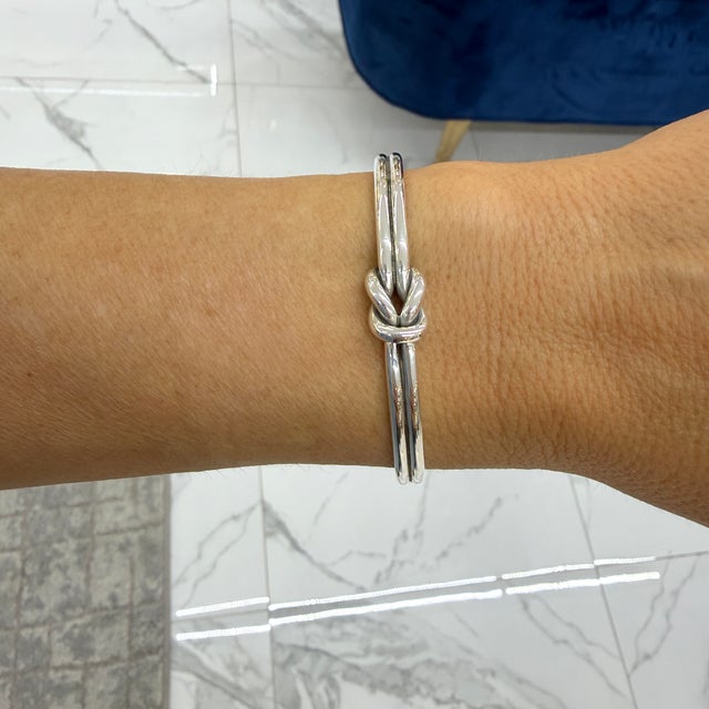 Silver James Avery Retired 925 Silver Lovers Knott Cuff Bangle Bracelet For Sale - Image 8 of 8