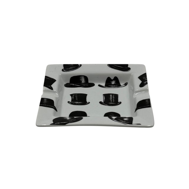 Ceramic Ashtray, in the Manner of Piero Fornasetti, France 1970s For Sale - Image 6 of 7