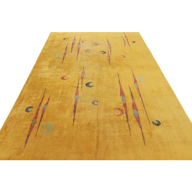 1960s Vintage Zeki Müren Rug, Bold and Playful Geometric Pattern on Gold - Rug & Kilim For Sale - Image 5 of 7