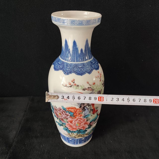 Chinese Ceramic Vase,Famille Rose Porcelain Vase Hand Painted Flowers and Birds Pattern For Sale - Image 11 of 11