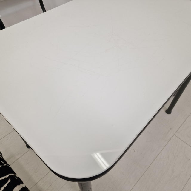 Mid-Century Modern Bauhaus-Style Cantilever Dining Set in Steel, 1970s, Set of 4 For Sale - Image 3 of 18