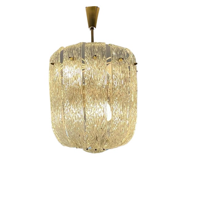 Gold Mid-Century Modern Austrian Basket Chandelier in Brass and Curved Textured Glass by J. T. Kalmar, 1950s For Sale - Image 8 of 8