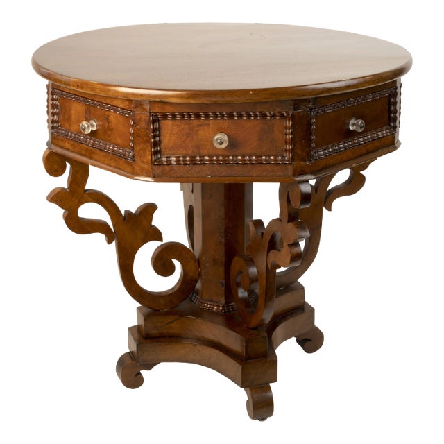 Early 19th Century American Carved Walnut Rents Table For Sale
