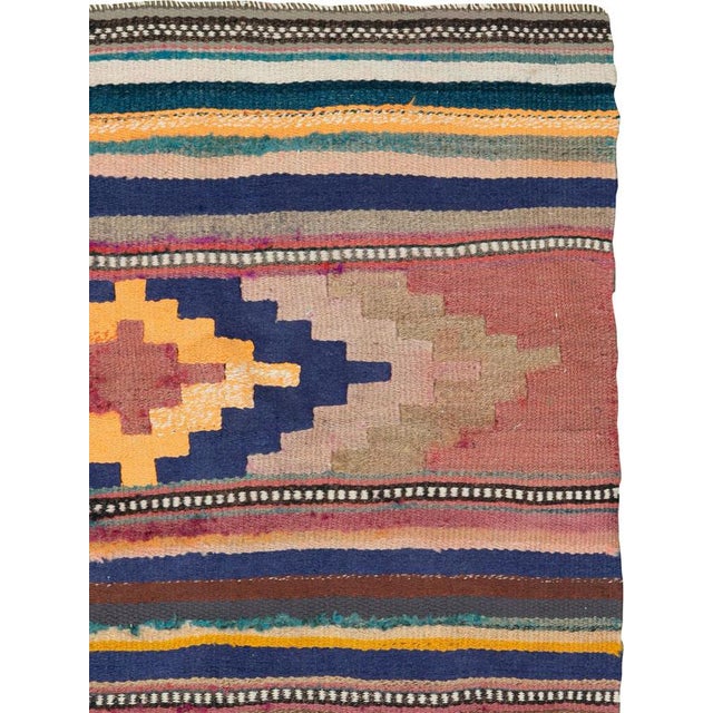 Tribal Galerie Shabab Collection Mid-20th Century Persian Flatweave Kilim Rug For Sale - Image 3 of 9