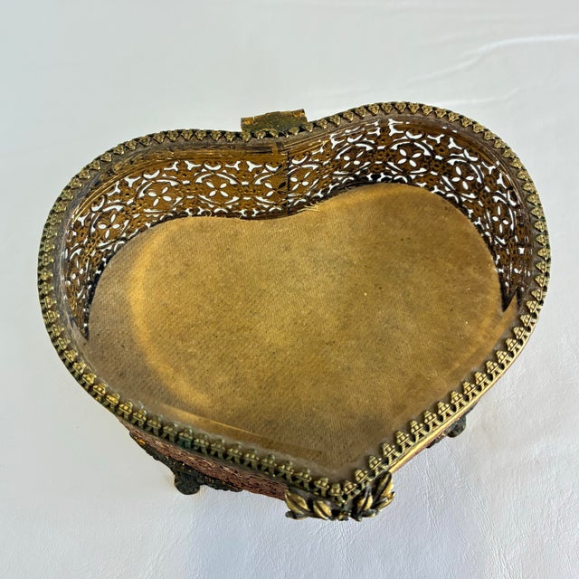 Vintage Gold Tone Heart Shaped Ormolu Filigree Jewelry Box For Sale - Image 4 of 12