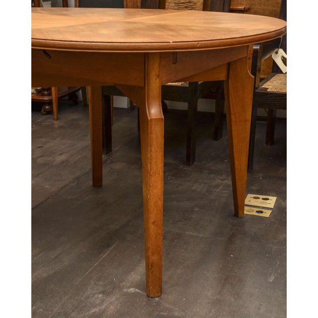 Round Oak Extendable Dining Table Chairish