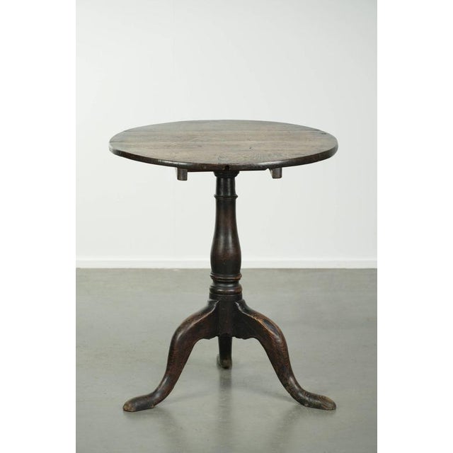 18th Century English Oak Side Table For Sale - Image 3 of 9