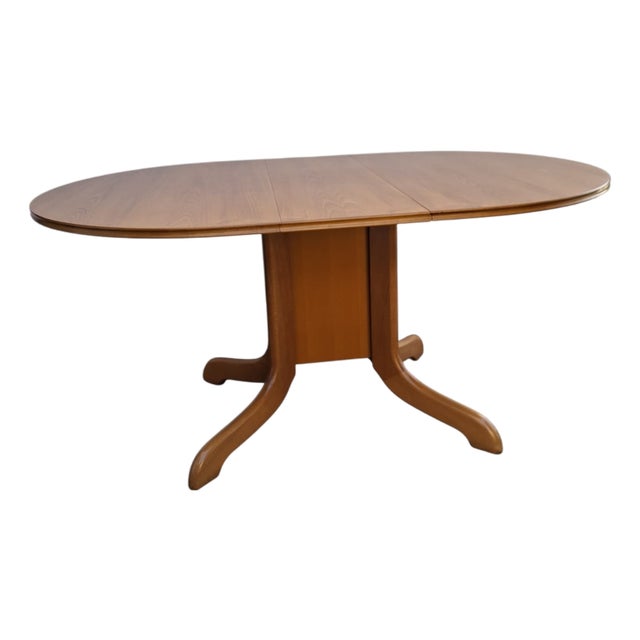 Mid-Century Oval Drop Leaf Gateleg Dining Table in Teak from Morris of Glasgow, 1970s For Sale