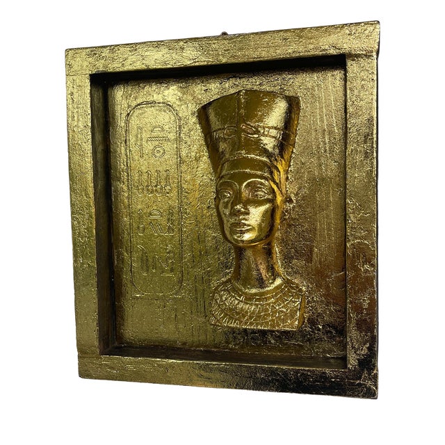 Egyptian Sculpture of Queen Nefertiti in Gold Leaf & Pine from Jumaart, 2024 For Sale