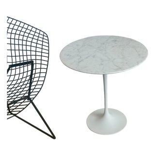 Vintage Eero Saarinen White Carrara Marble Tulip Side Table Knoll Mid Century Modern For Sale