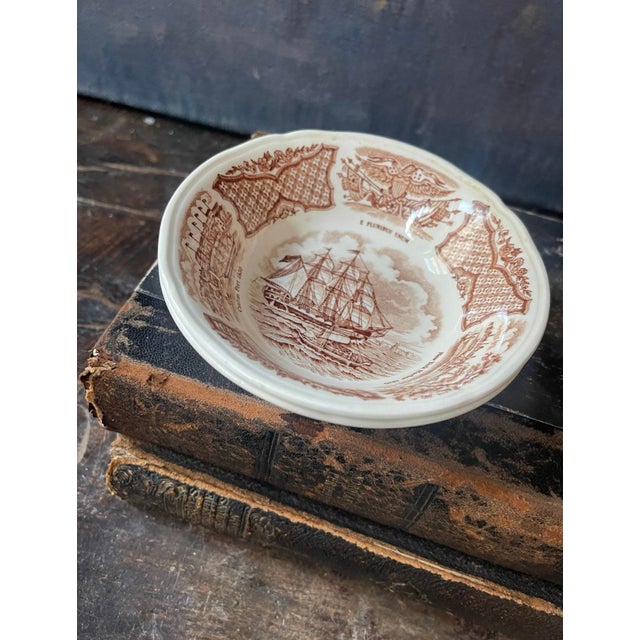 Mid 19th Century Brown and White Transferware Small Bowls in Fair Winds by Alfred Meakin English Ironstone - a Pair For Sale - Image 9 of 9