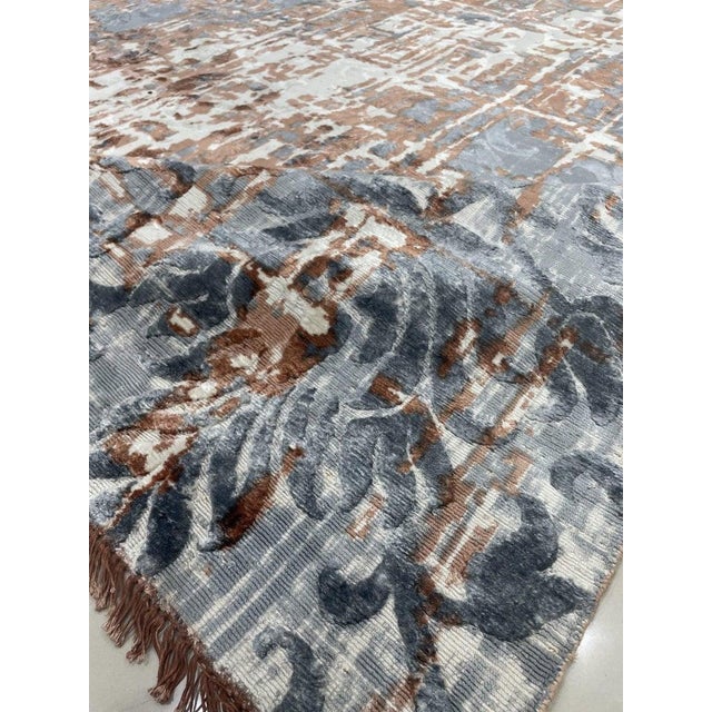 8x11 Ivory Hand-Knotted Wool Distressed Floral Texture Abstract Carpet Rug For Sale In New York - Image 6 of 7