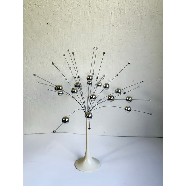 1960s 1960s Danish Modern Laurids Lønborg Silver Kinetic Ball Sculpture With Rare White Base For Sale - Image 5 of 12