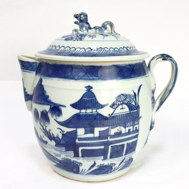 Antique Chinese Export Porcelain Canton Pattern Cider Jug With Lid For Sale - Image 4 of 18