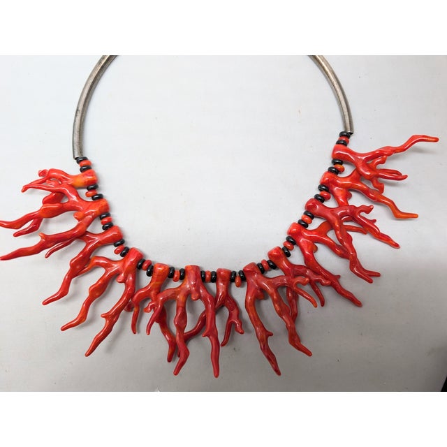 Metal Vintage 1980s Signed Sharra Pagano Italy Silvertone Faux-Coral & Black Beaded Collar Necklace For Sale - Image 7 of 7