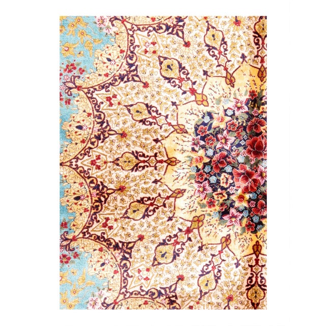 Viscose on a cotton foundation with a medallion This rug has a dense, soft pile, and excellent quality, to ensure that you...