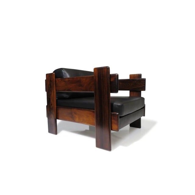 Casulo Brazilian Modern Rosewood Lounge Chair in Black Leather For Sale - Image 10 of 10
