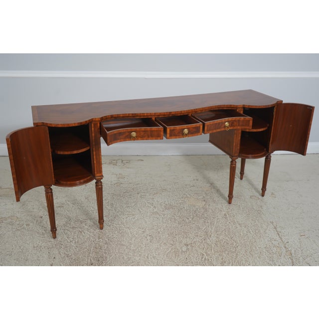 Traditional 1990s Maitland Smith Sheraton Style Kneehole Design Mahogany Sideboard For Sale - Image 3 of 18