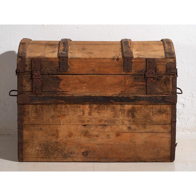 Large Antique Washed Wood Trunk, 1900 For Sale - Image 10 of 11