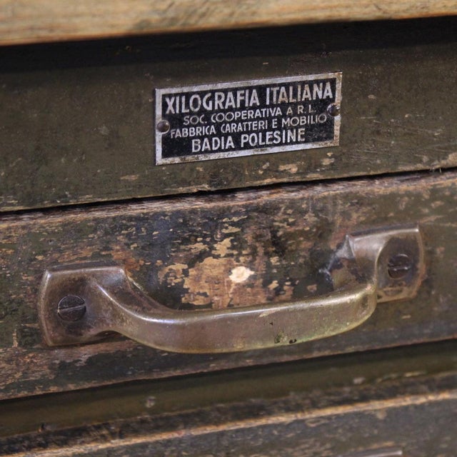 20th Century Woodcut Workshop Chest of Drawers in Lacquered Wood, 1930s For Sale - Image 4 of 13