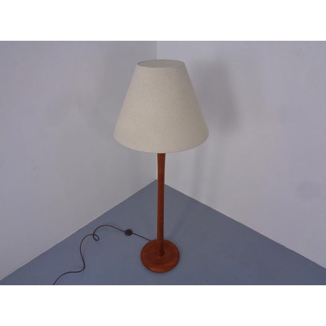 1960s Large Danish Teak Floor Lamp from Dyrlund, 1960s For Sale - Image 5 of 18