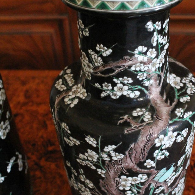Pair of Large Famille Noir Chinese Porcelain Vases For Sale - Image 6 of 18