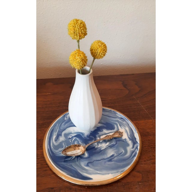 Metal Vintage Blue White Swirl Pottery Gold Rim Trivet For Sale - Image 7 of 8