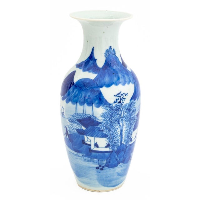 Chinese Blue and White Porcelain Vessels, 5 For Sale In New York - Image 6 of 9