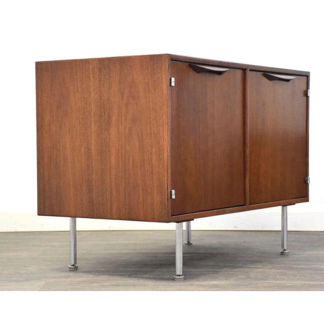 Mid-Century Modern Jens Risom Walnut Credenza Cabinet For Sale - Image 3 of 12