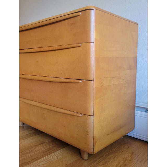 Mid-Century Modern 1950s Heywood Wakefield Encore Dresser Chest of Drawers For Sale - Image 3 of 7