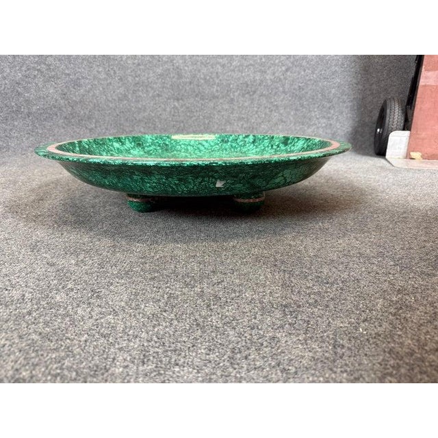 Early 21st Century Inlaid Mother of Pearl and Malachite Grand Charger Centerpiece For Sale - Image 5 of 8