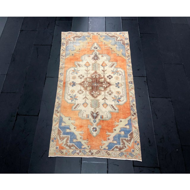 Traditional Turkish rug, Turkish anatolian organic wool rug, faded Oushak Vintage floor carpet