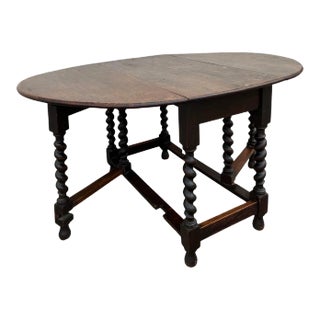 Early 1900s English Oak Gateleg Table For Sale