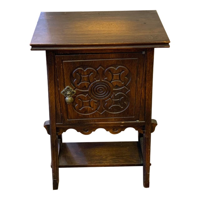 20th Century Oak Cigar Table For Sale