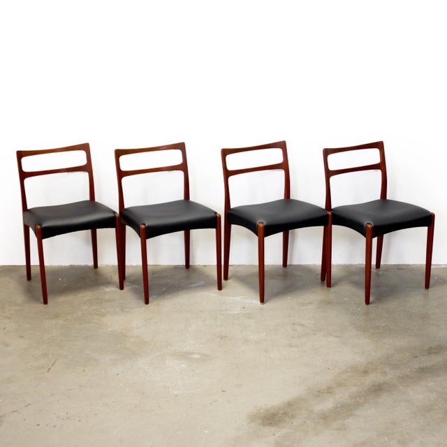 Mid-Century Modern Danish Teak Dining Chairs, in the Style of Johannes Andersen For Sale - Image 3 of 13