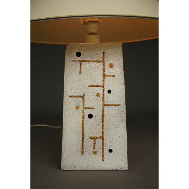 Mid-Century Abstract Ceramic Table Lamp, 1970s For Sale - Image 11 of 12
