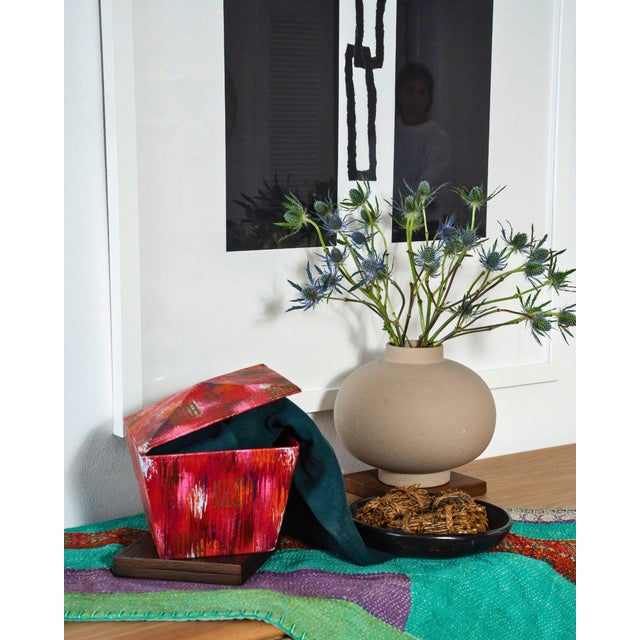 Vintage Hand-Painted Folk Art Lidded Box in Red and Pink For Sale - Image 4 of 7