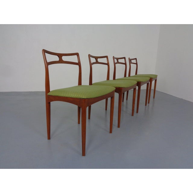 Mid-Century Modern Model 94 Teak Dining Chairs by Johannes Andersen for Christian Linneberg, 1960s, Set of 4 For Sale - Image 3 of 17