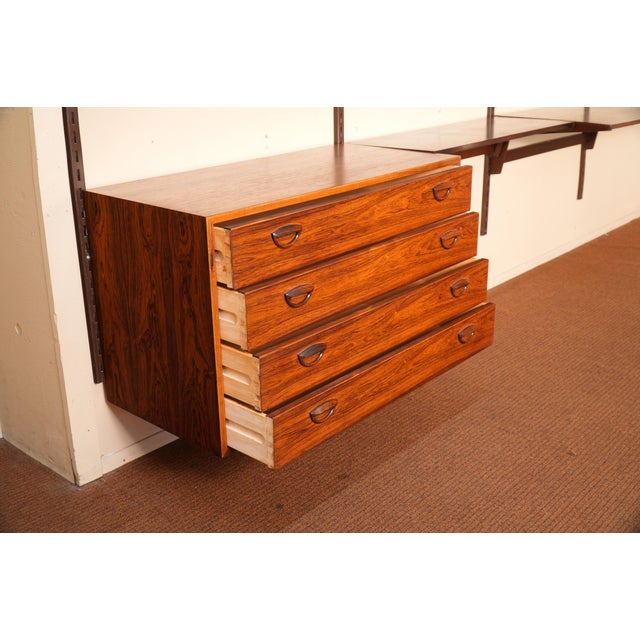 FM Mobler 1960s Rosewood 4-Bay Fm Reolsystem Wall Unit by Kai Kristiansen for Feldballes Mobelfabrik For Sale - Image 4 of 14