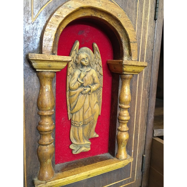 18th Century Spanish Walnut Marquetry, Chest of Drawers With Flap For Sale In Miami - Image 6 of 12