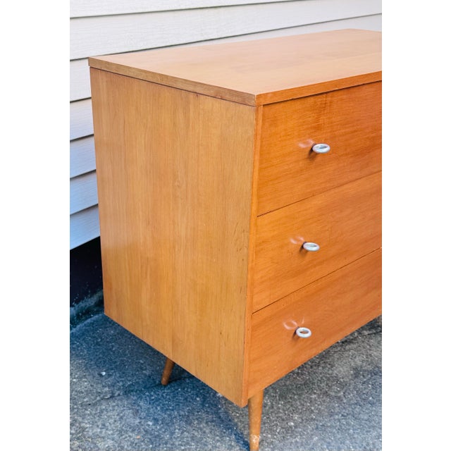 Tan Vintage 1950s Paul McCobb Planner Group Style Maple Wood 3-Drawer Cabinets, a Pair For Sale - Image 8 of 12