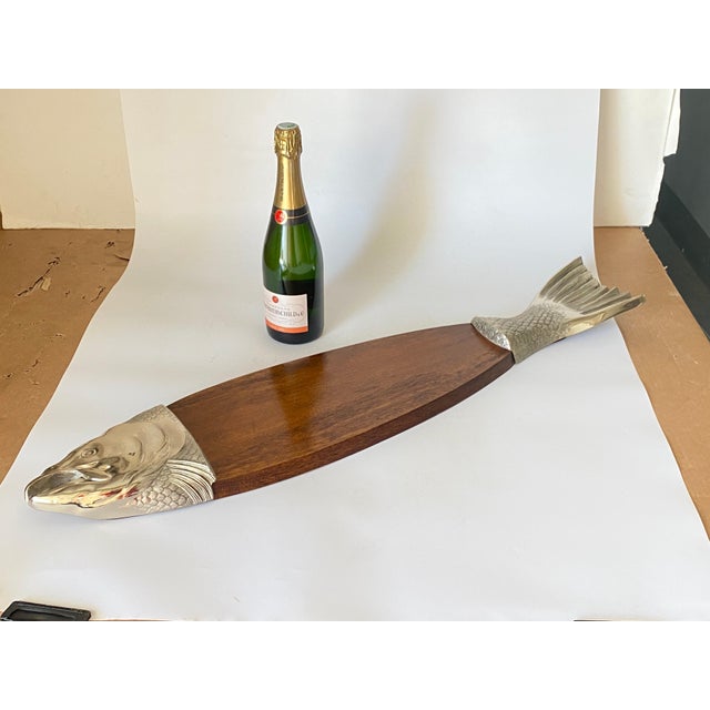 20th Century French Brown Wooden Cutting Board For Sale - Image 14 of 15