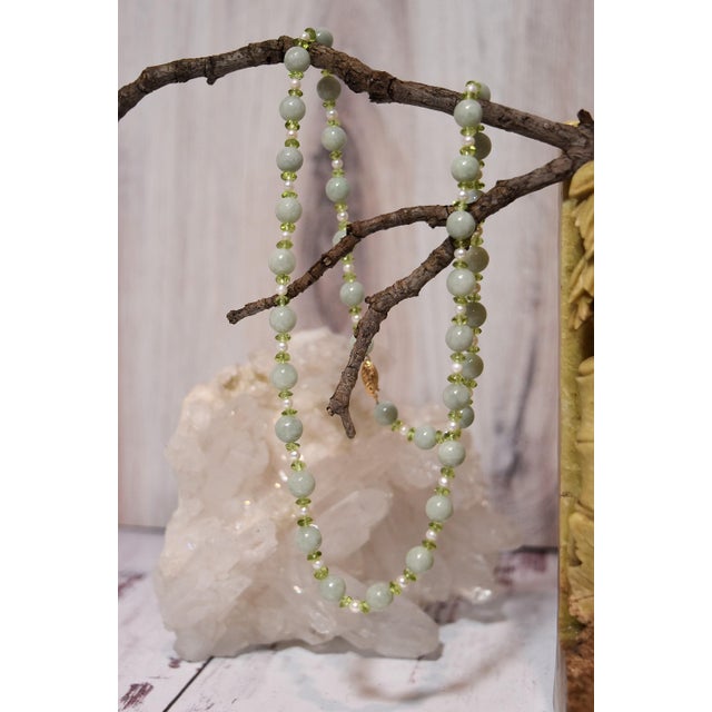 Natural Green Jadeite Beaded Necklace With Pearls and Peridot 14k Gold For Sale - Image 10 of 13