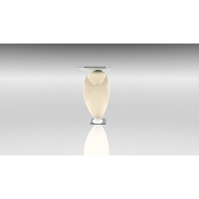 Eje-Design celebrates the universal symbol of love. This sculptural and symbolic creation from the house of Eje-Design, as...