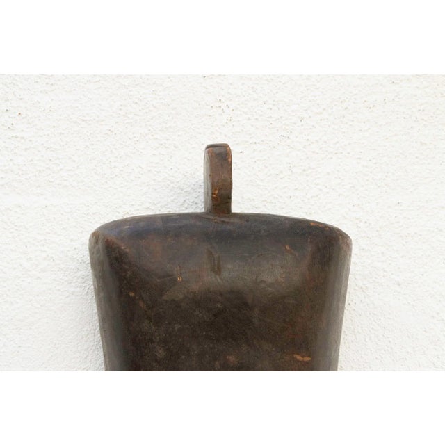 White Monumental Fang Mask, Ceremonial & Striking For Sale - Image 8 of 10