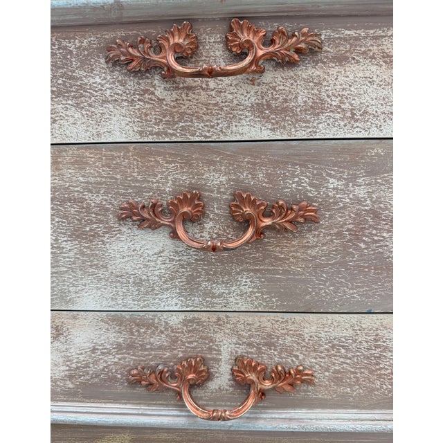 1960s French-Style Hand-Finished 3-Drawer Chest – Refinished John Widdicomb Solid Wood For Sale - Image 10 of 12