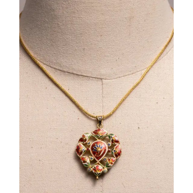 1990s 22K Gold Navratna Reversible Pendant Necklace For Sale - Image 4 of 7