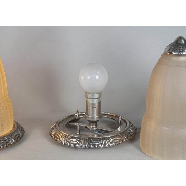 Peach Pair of 1920s French Art Deco Muller Freres Peach Frosted Glass & Nickeled Bronze Lamps For Sale - Image 8 of 11