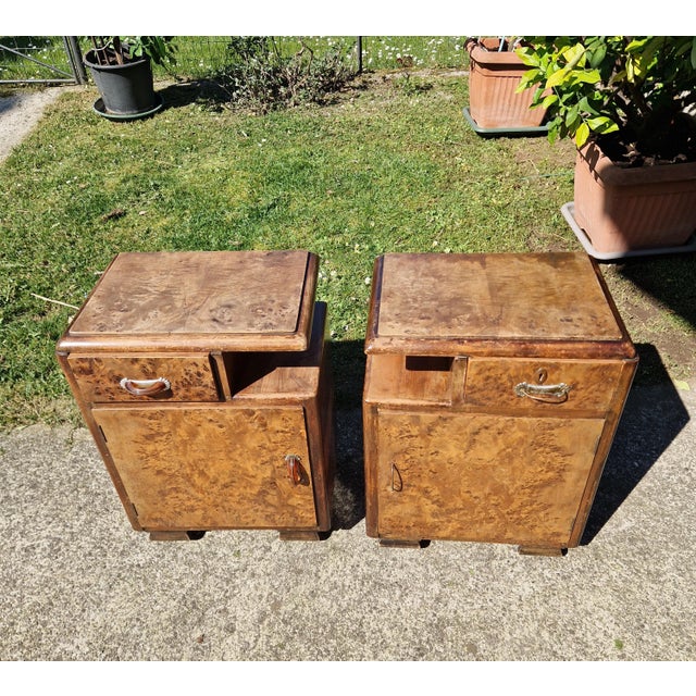 Art Deco Burl Bedside Tables, 1920s, Set of 2, in Good conditions. Designed 1920 to 1949